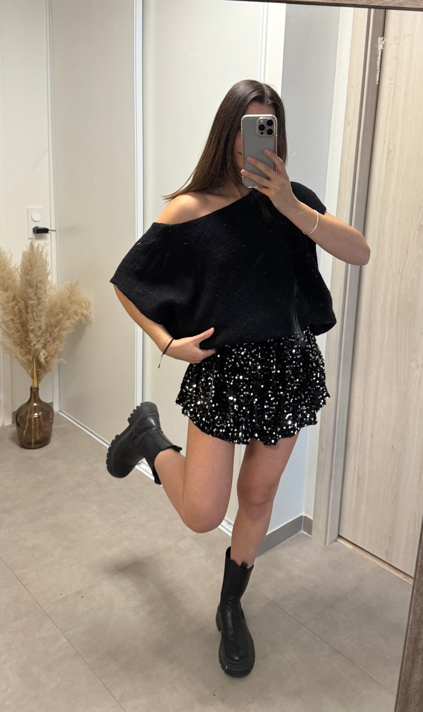 JUPE SHORT SYLVIA- Noir