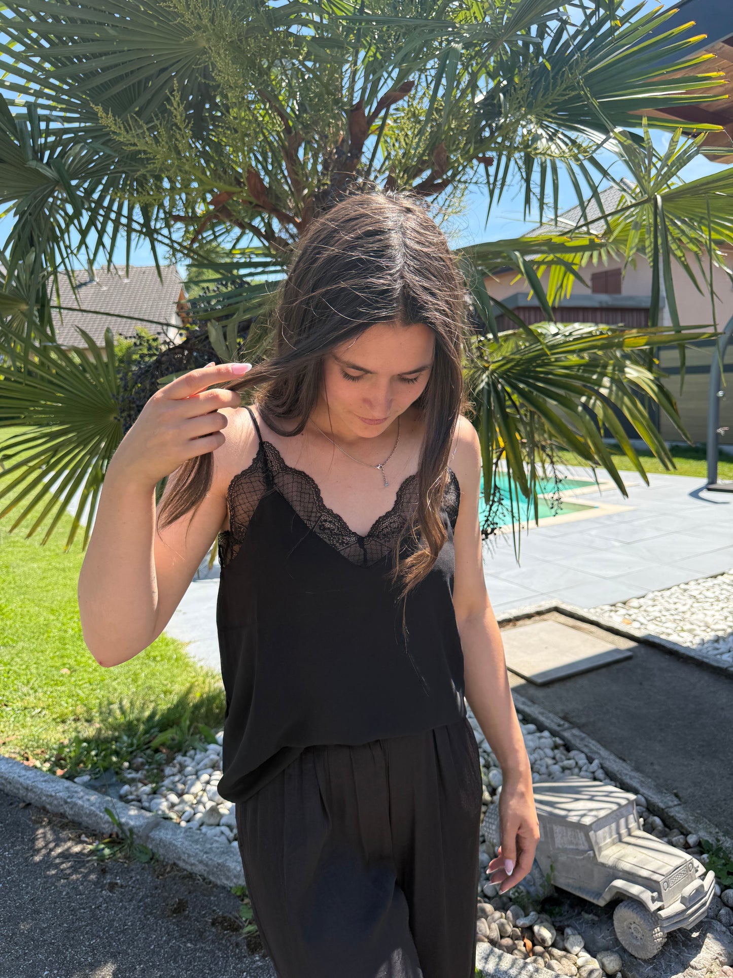 TOP LILI- Noir