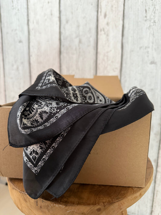 FOULARD- Noir